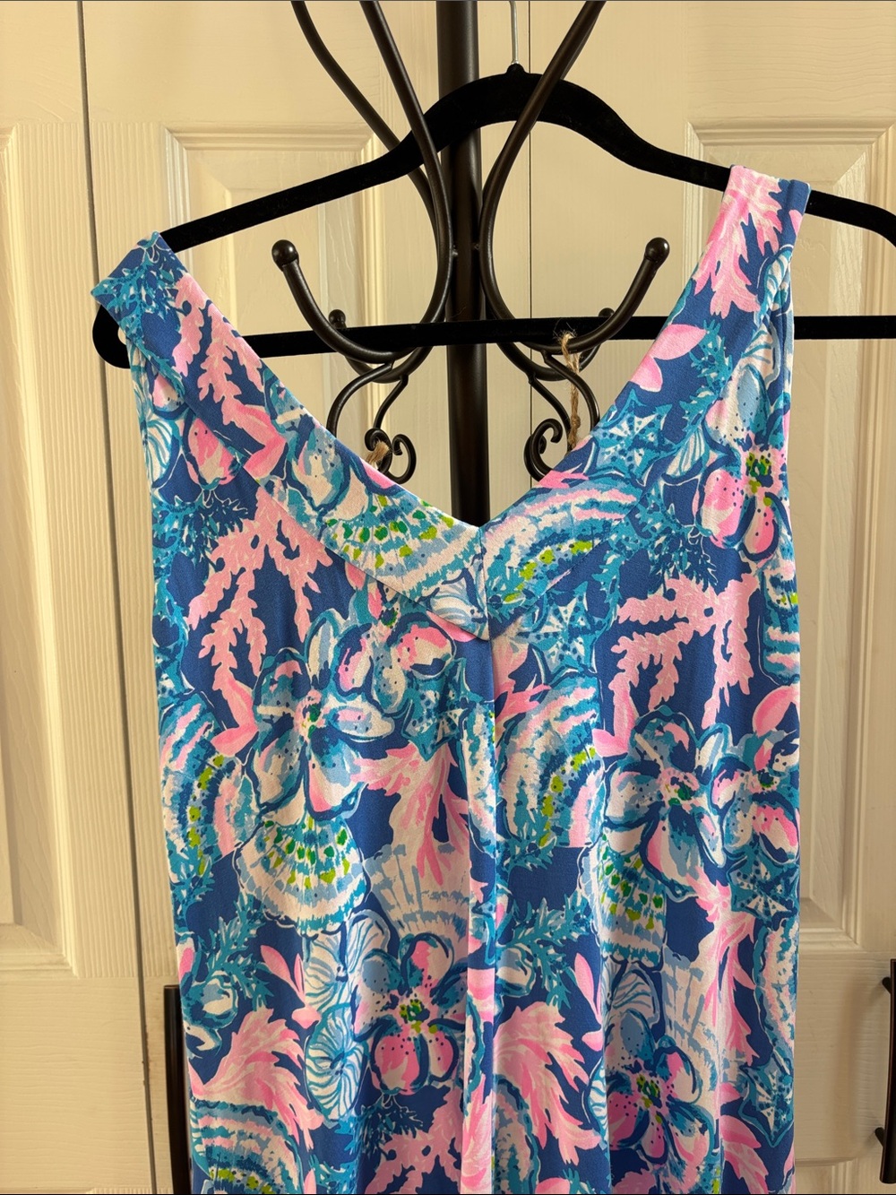 Lilly Pulitzer 🪸Madsen Dress Blue Tang Sitting Seaside Coastal Vibes Vneck & Tie - Picture 9 of 9